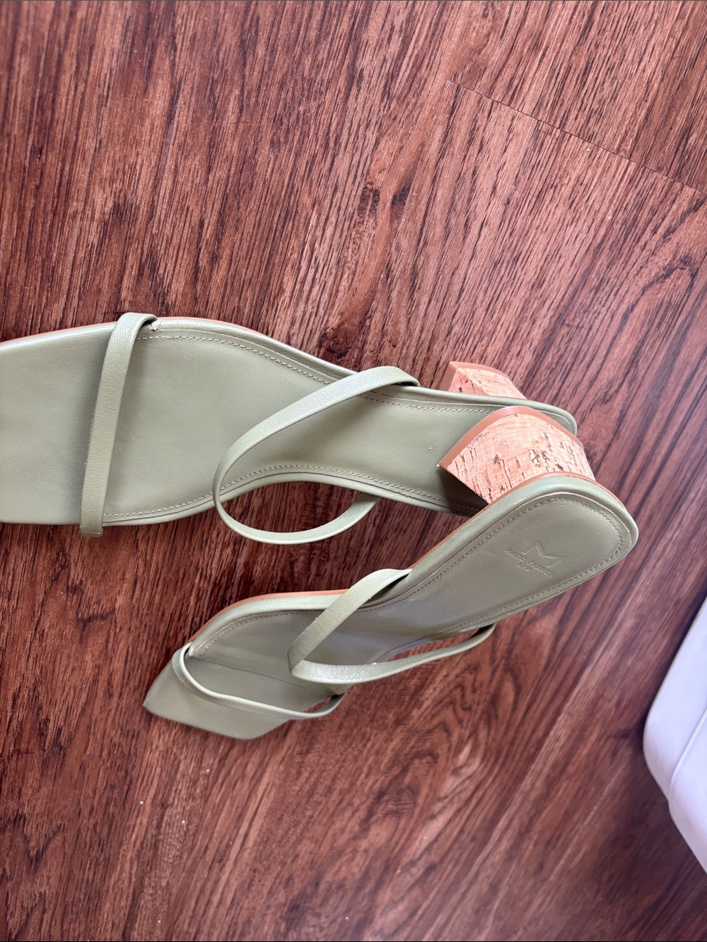 Marc Jacobs Olive Green Strappy Block Heel Sandals - Picture 2 of 4